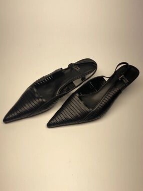 Jeffrey Campbell Black Pointed Slingback Mules
